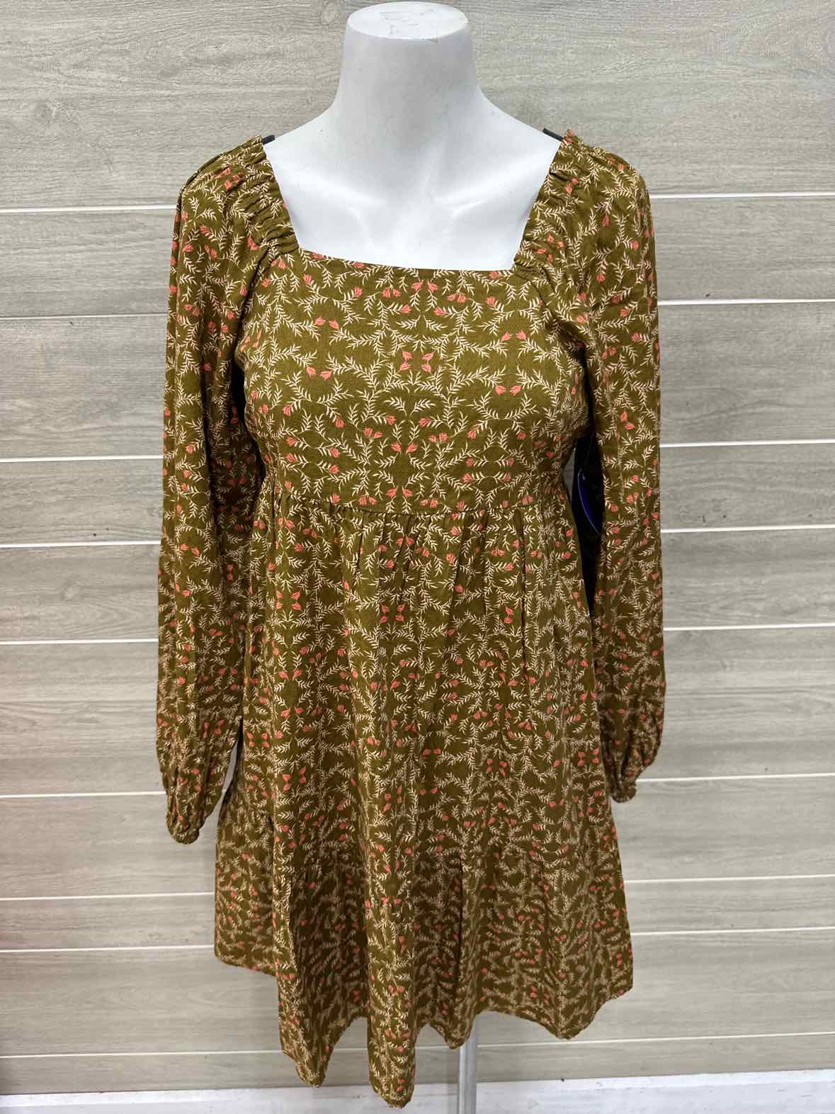 Universal Thread Size 4 Olive Womens Dress