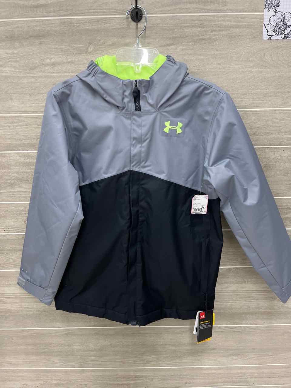 Under Armour Boys Size 12/14 Jacket