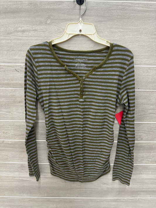 Liz Lange Olive Maternity Size Small Shirt