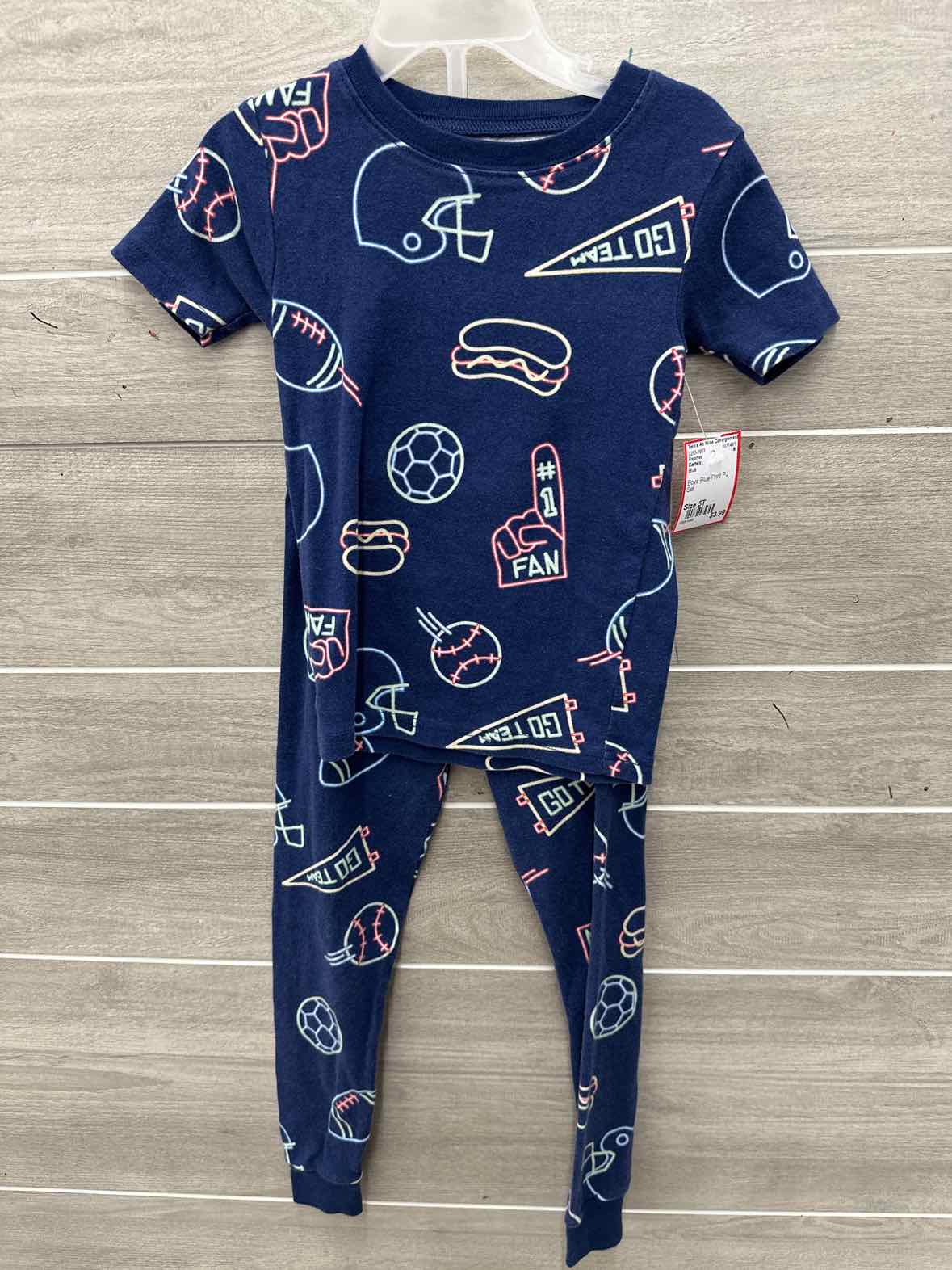 Carters Boys Size 5T Pajamas