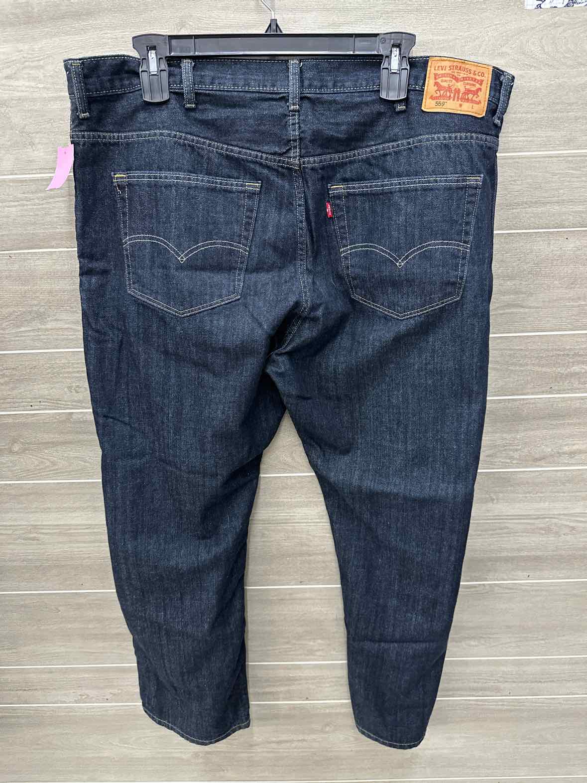 Levis Size 46/32 Men Mens Jeans