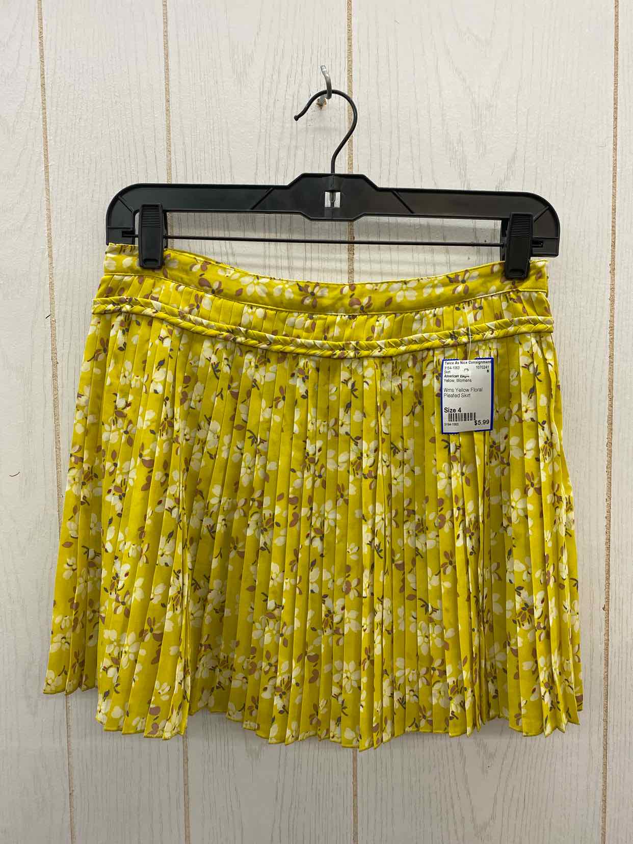 American Eagle Yellow Womens Size 4 Skirt