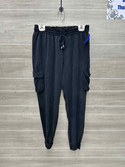 Size 6/8 Black Womens Pants