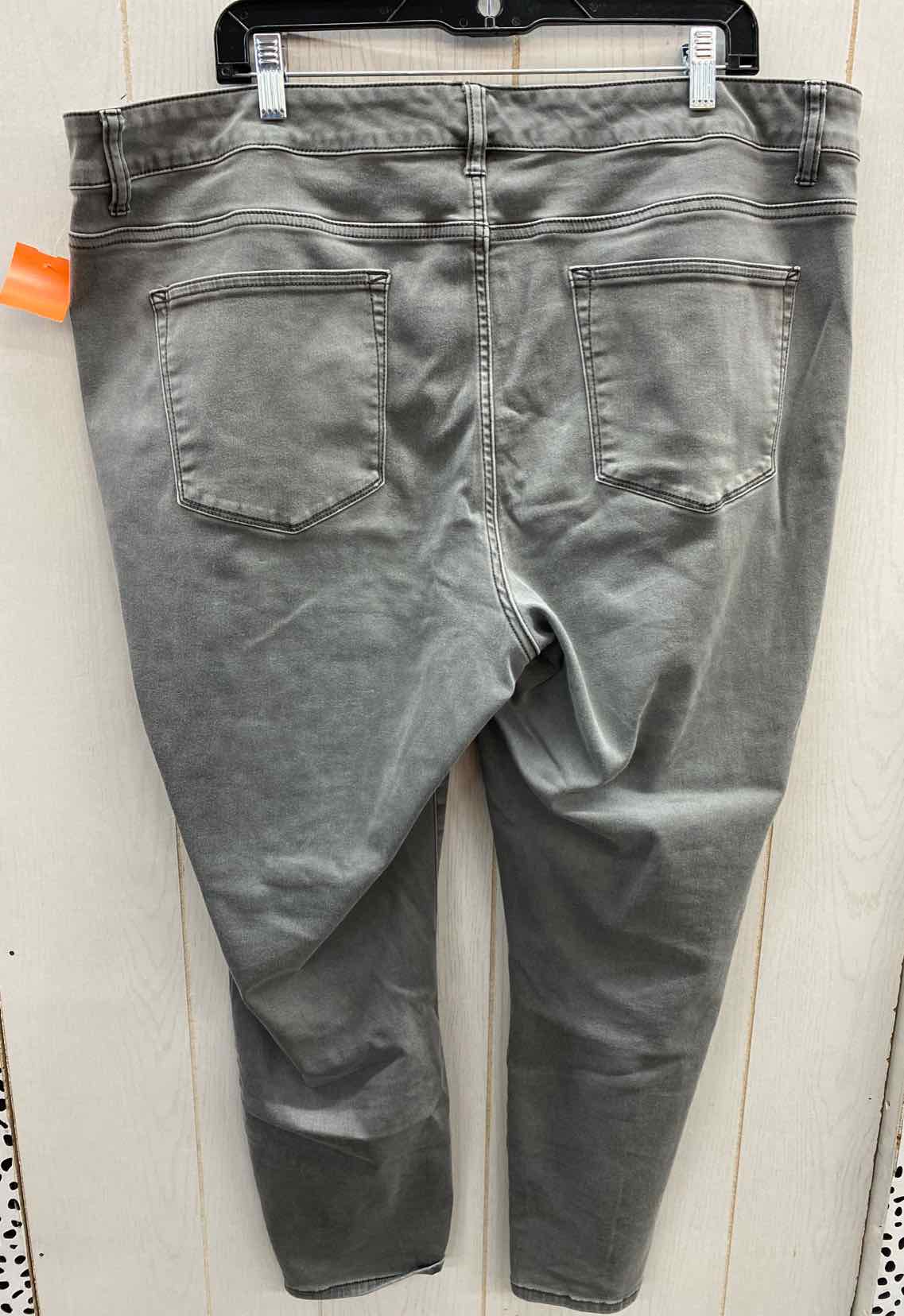 Maurices Gray Womens Size 24W Short Pants