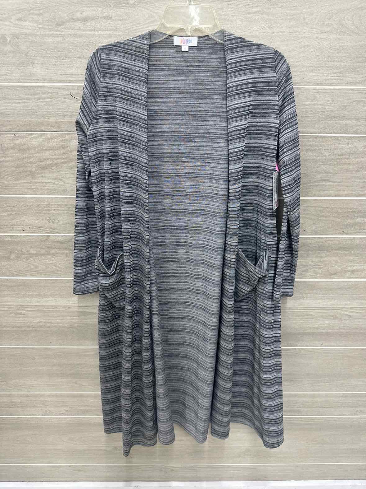 Lularoe Size S Gray Womens Shirt