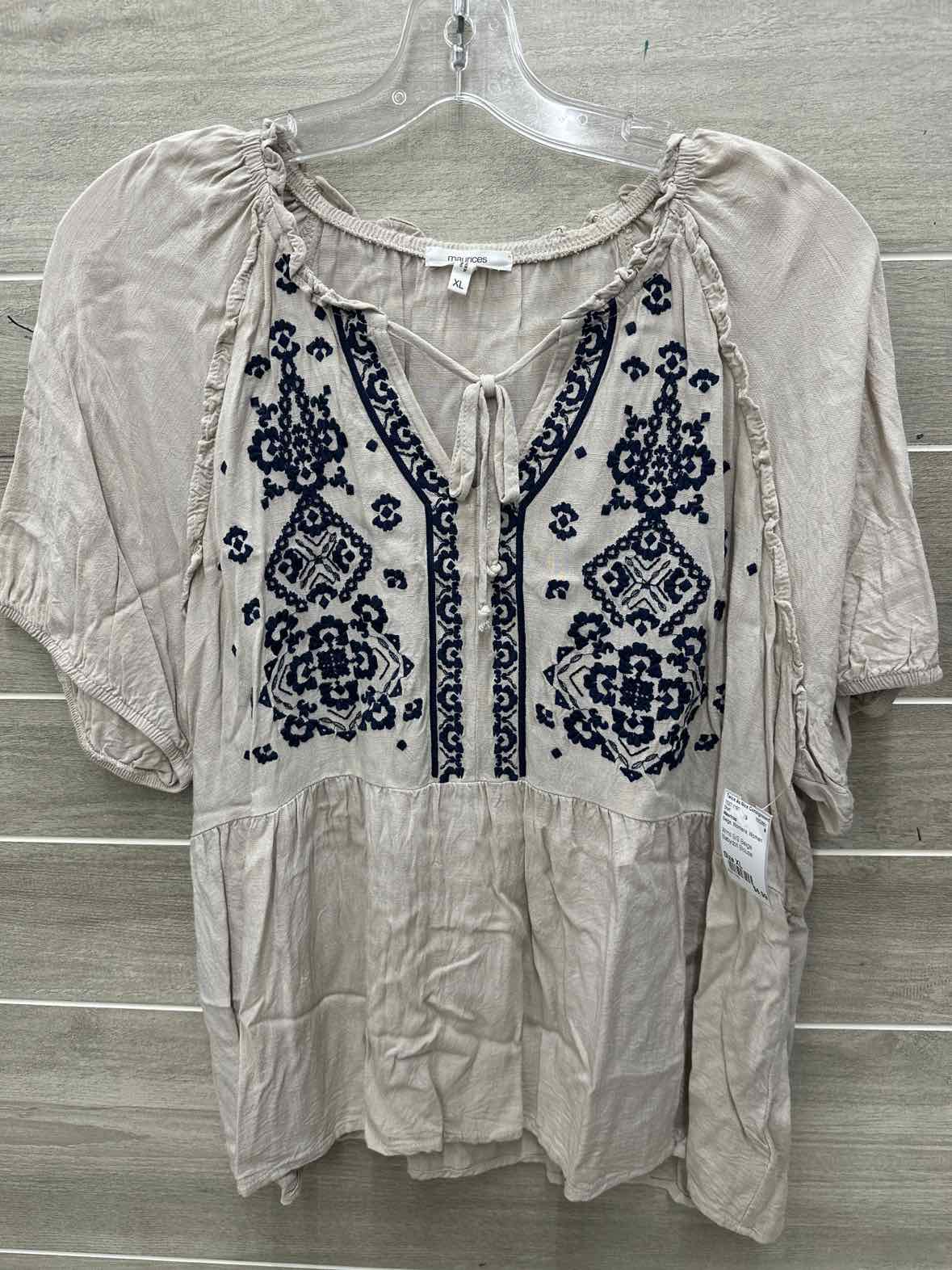 Maurices Size XL Beige Womens Shirt