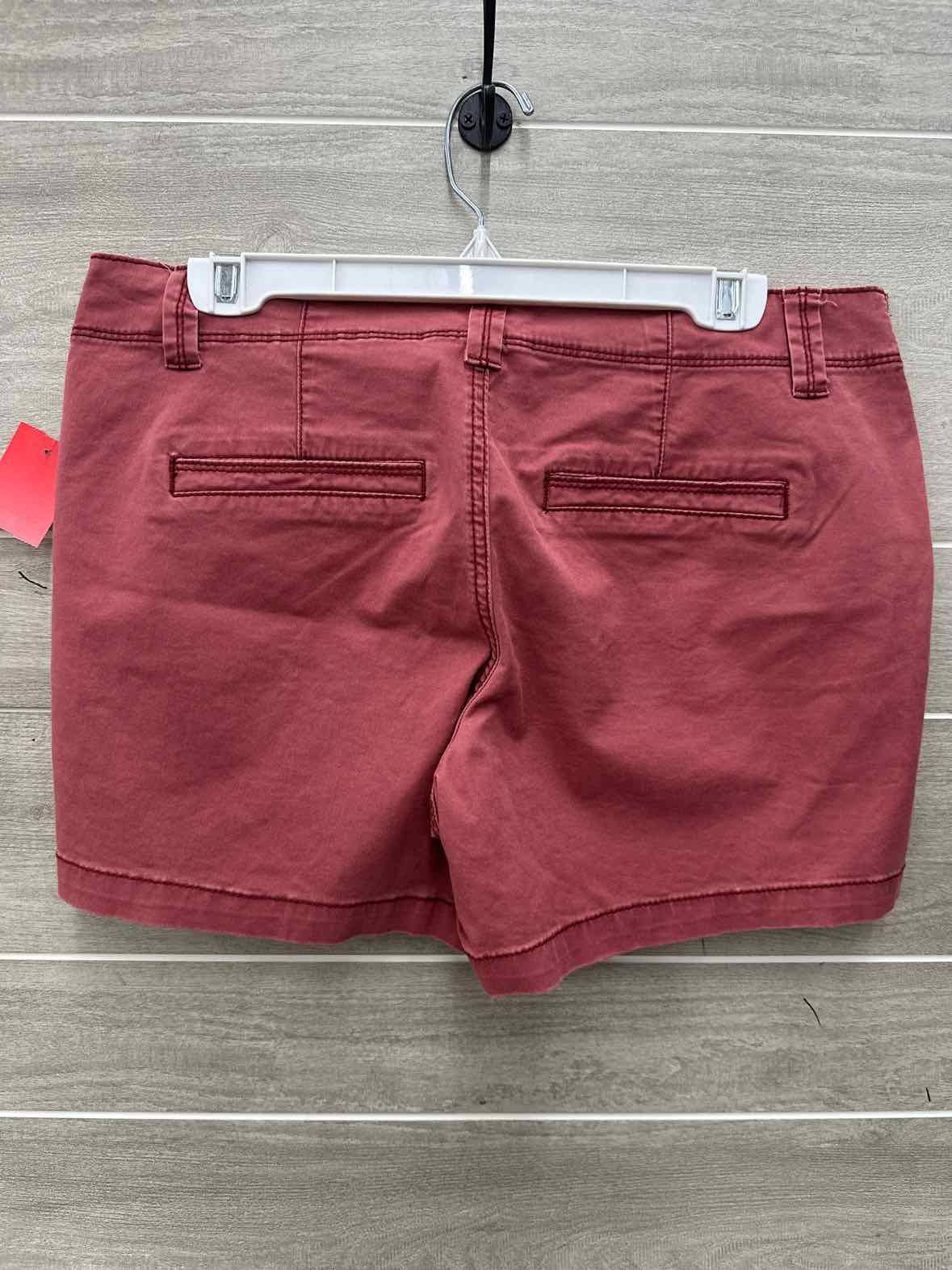 Maurices Size 10 Red Womens Shorts