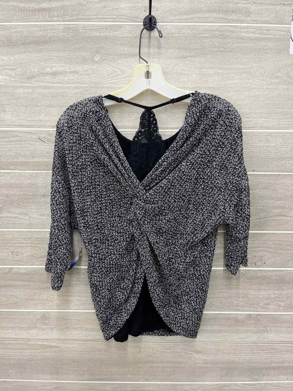 Maurices Size S Black Womens Shirt