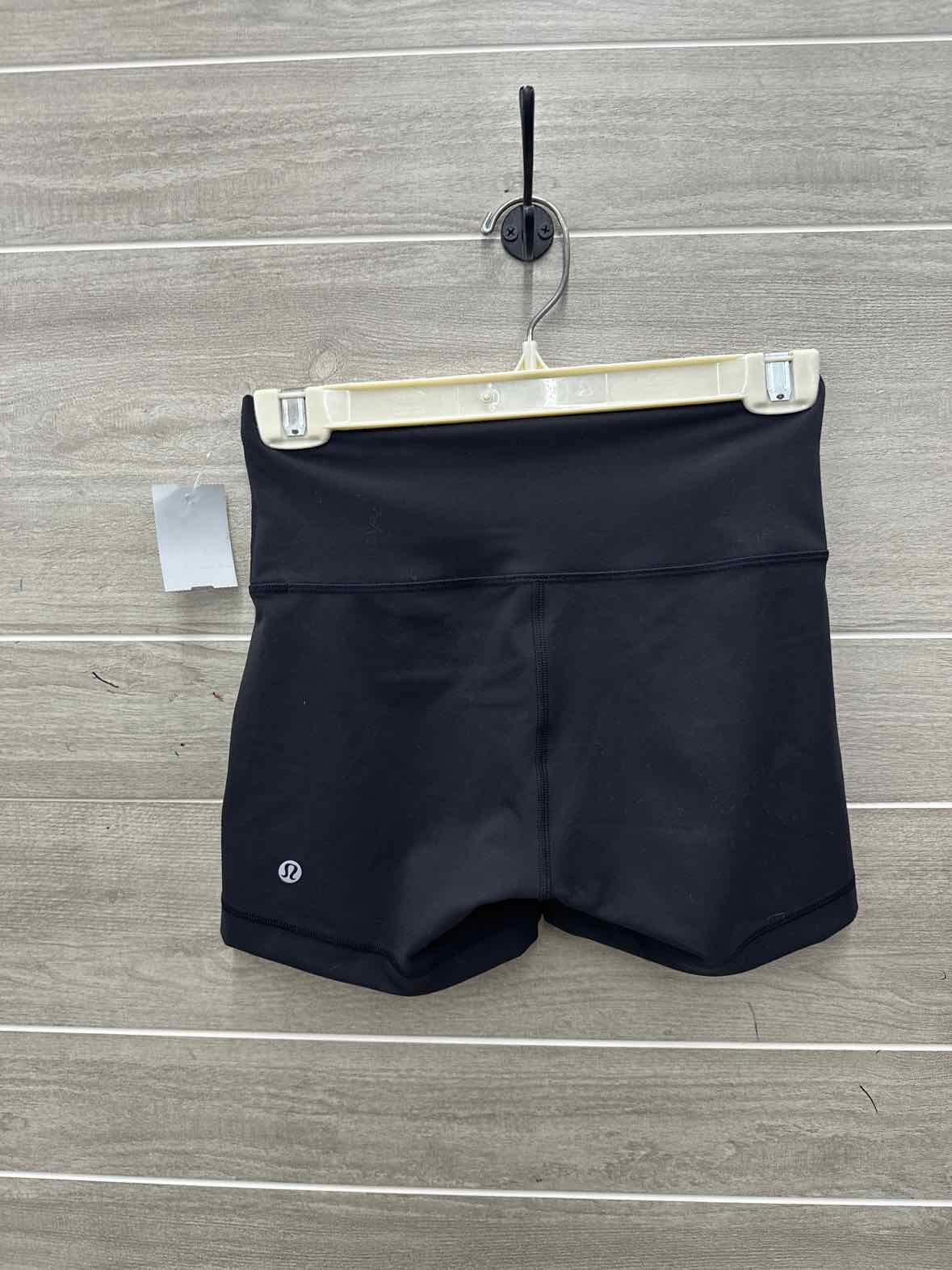 Lululemon Size 6 Black Womens Shorts