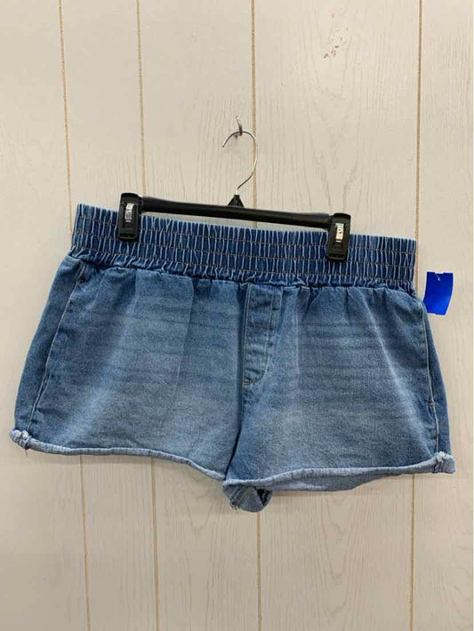 No Boundaries Blue Womens Size 16/18 Shorts