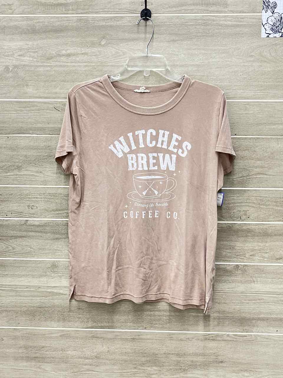 Maurices Size M Beige Womens Shirt