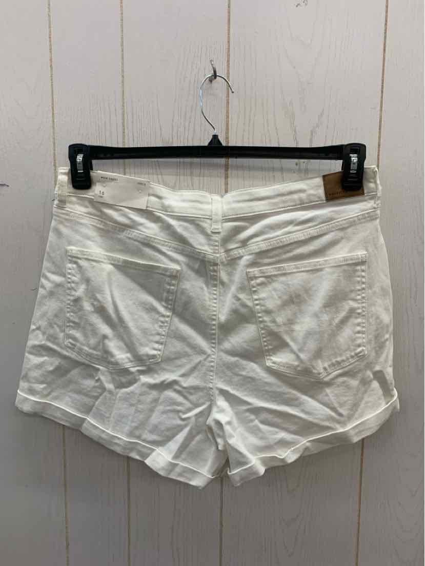 American Eagle White Womens Size 16 Shorts