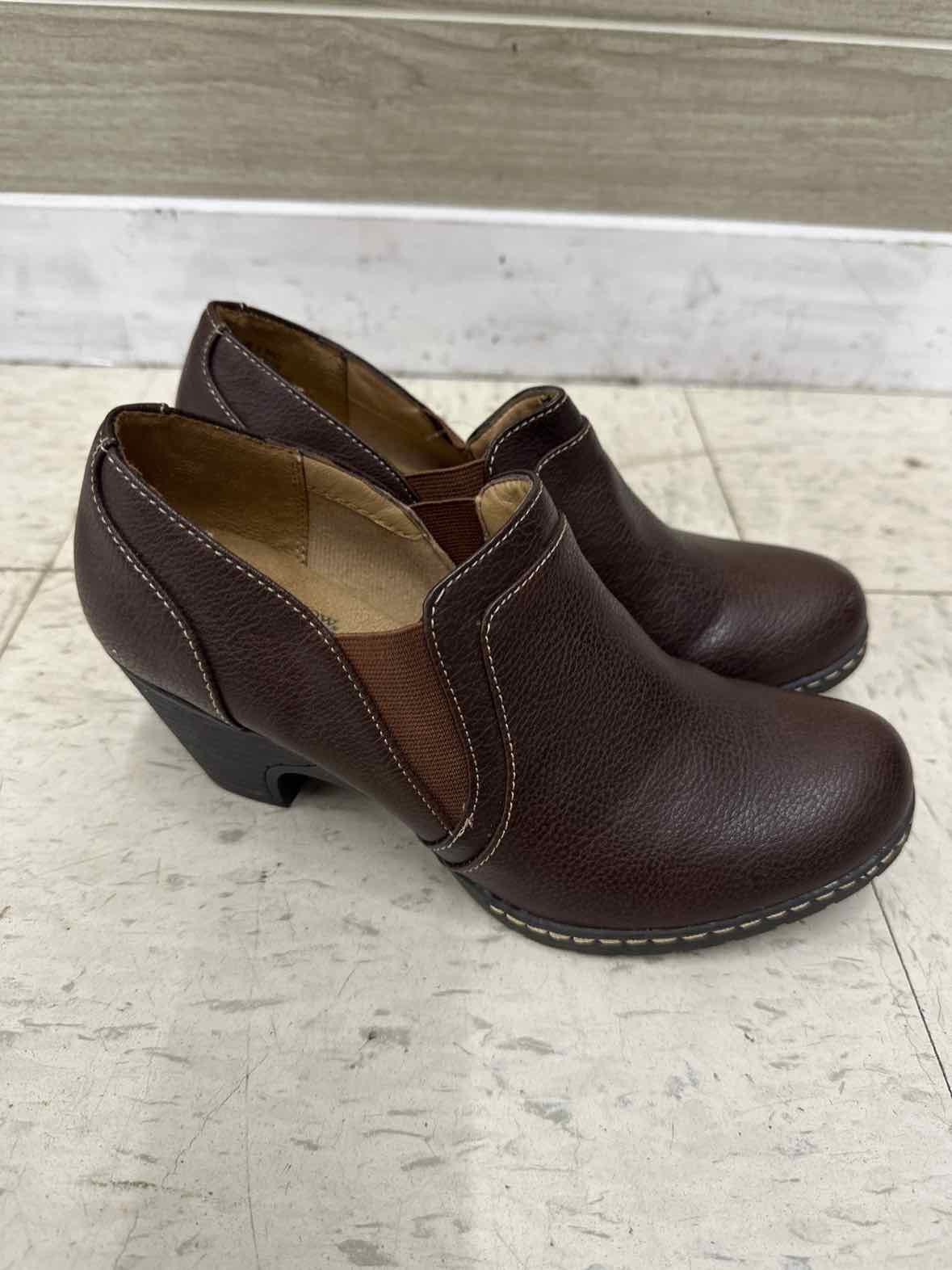 Croft & Barrow US Shoe Size 8 Brown Womens Shoes/Footwear