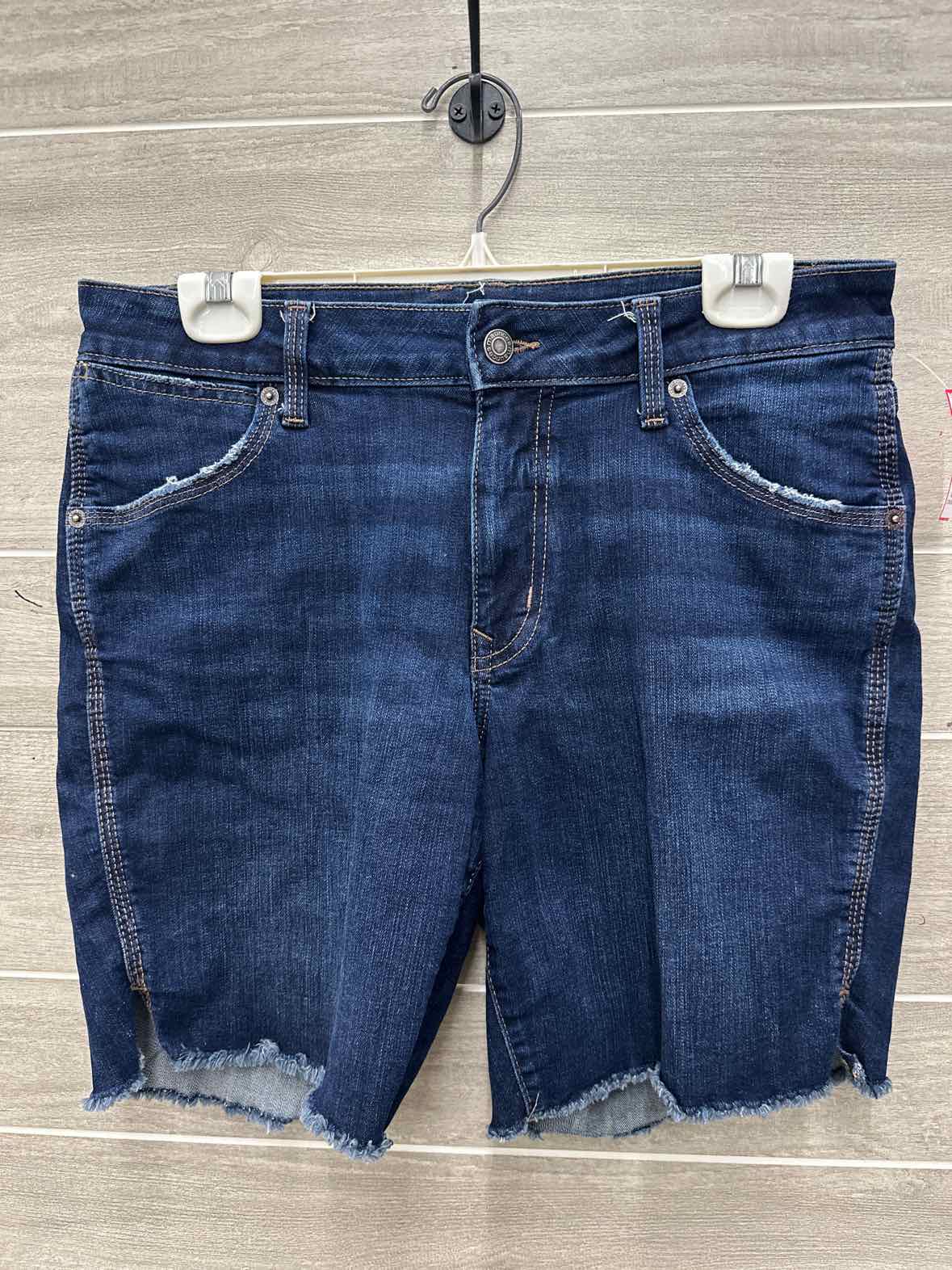 Maurices Size 12 Blue Womens Shorts