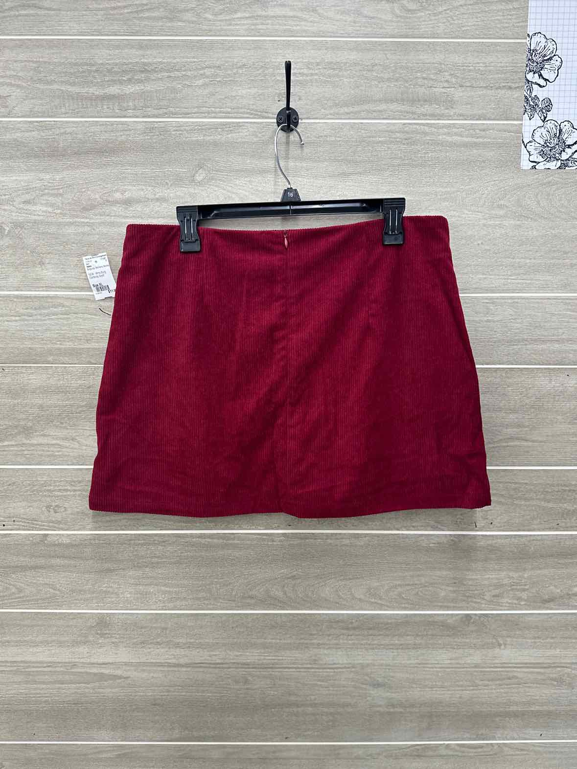 Halara Size XL Burgundy Womens Skirt