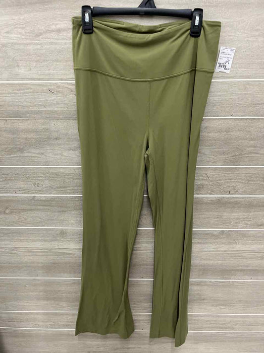 Lululemon Size 12 Olive Womens Pants