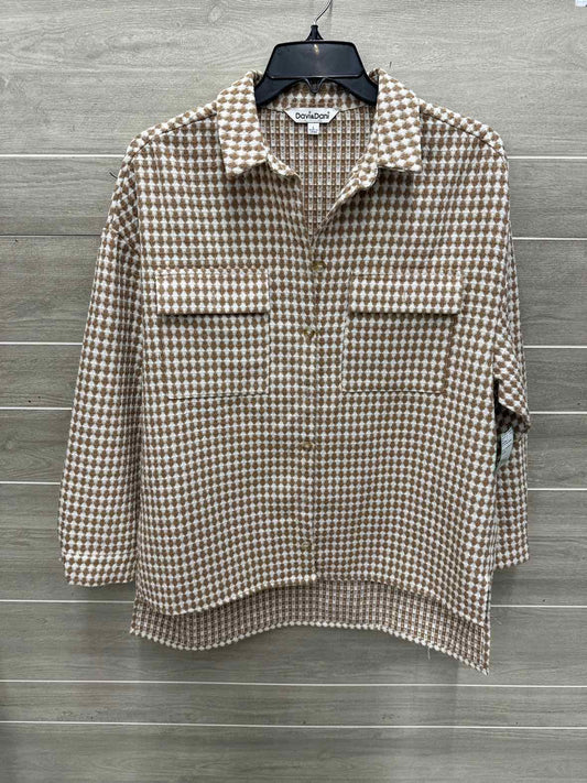 Davi & Dani Size L Tan Womens Shirt