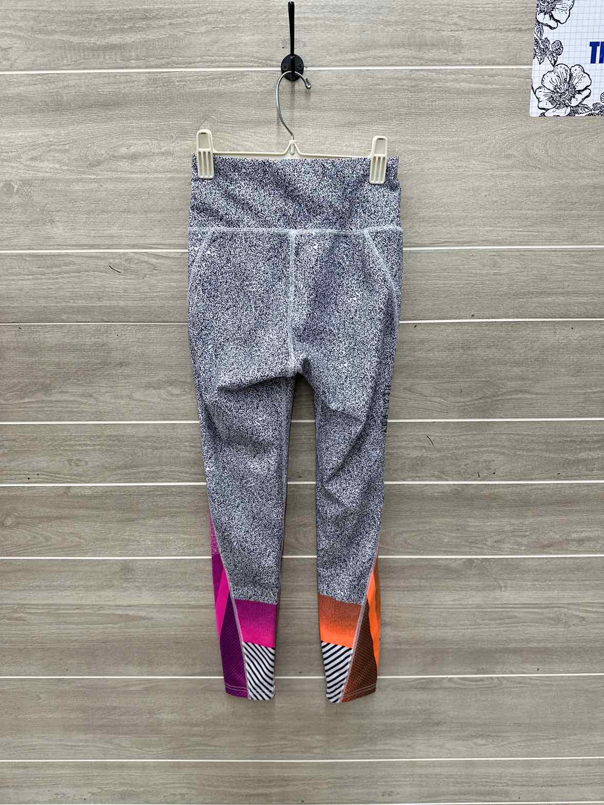 Adidas Size XS Gray Womens Leggings