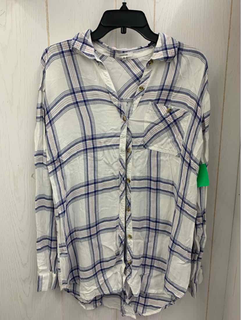 Maurices White Womens Size Small Shirt