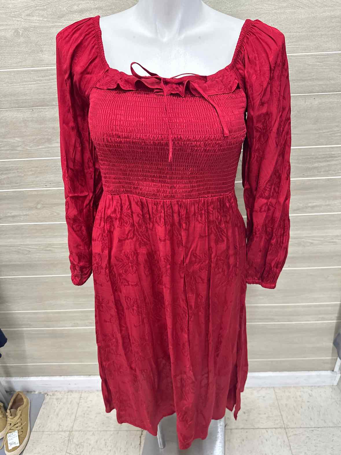 Maurices Size 10/12 Red Womens Dress