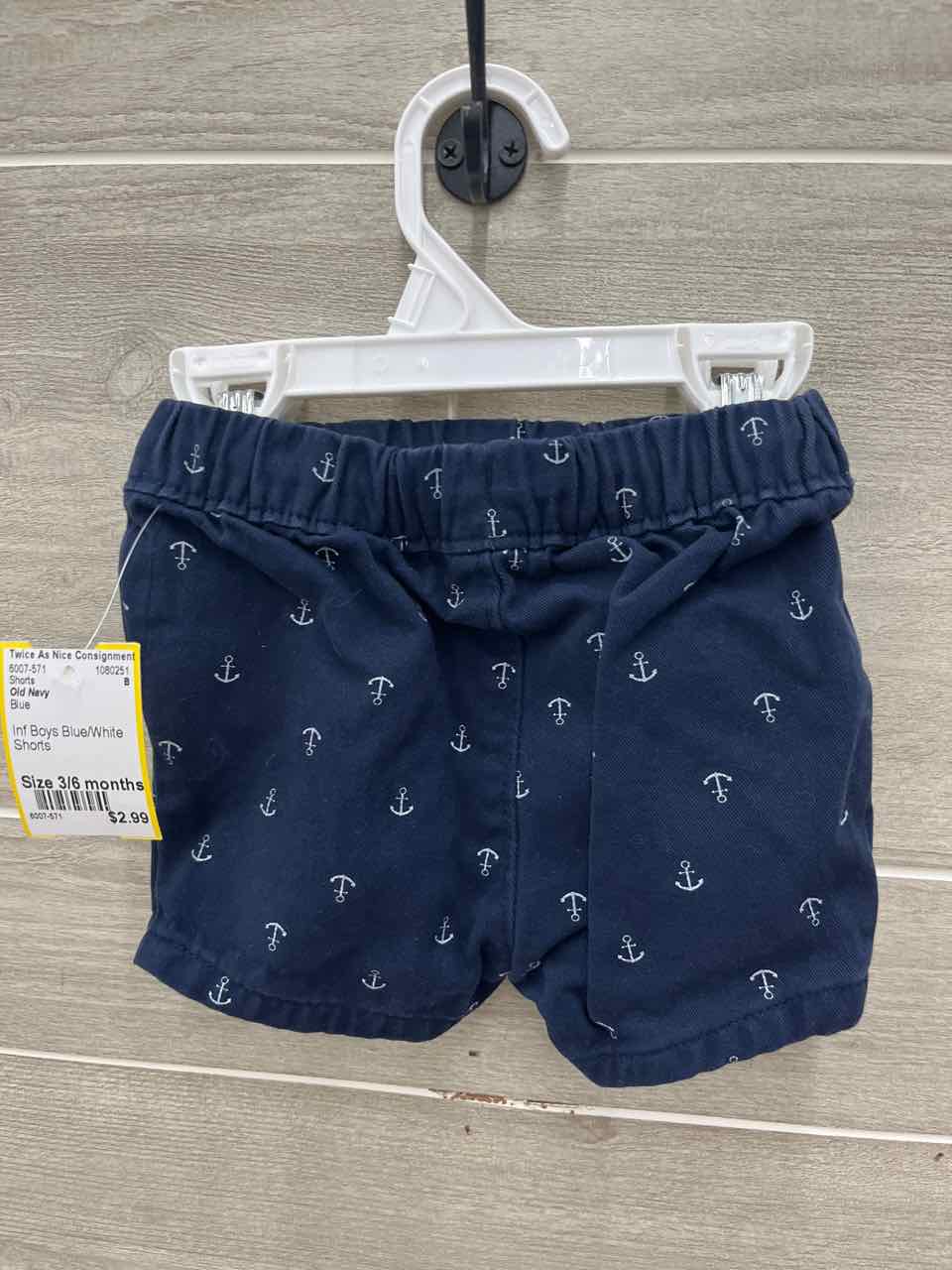 Old Navy Infant 3/6 months Shorts