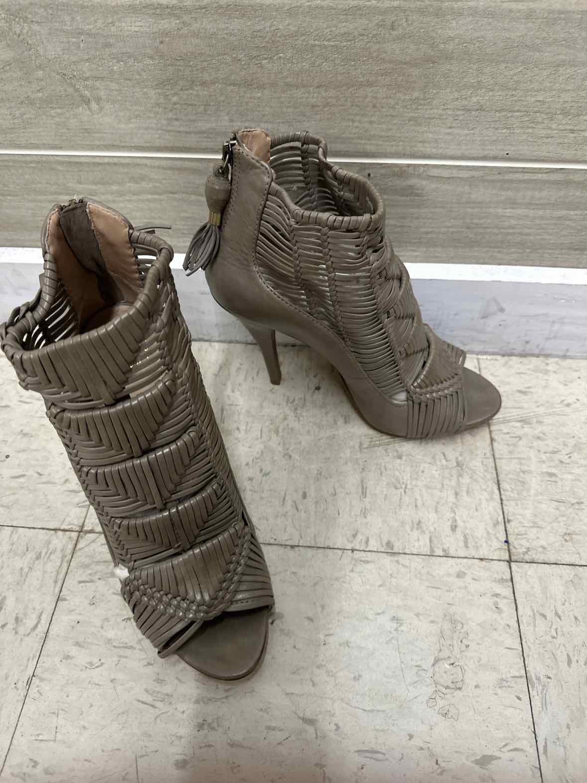 Joan & David US Shoe Size 9.5 Taupe Womens Sandals