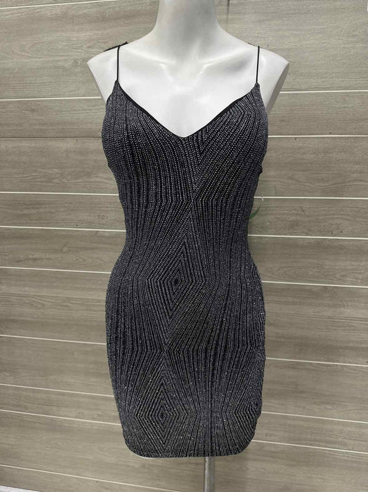 Size 6/8 Black Womens Dress