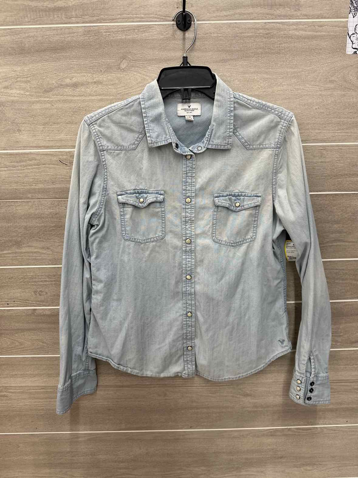 American Eagle Size L Blue Junior Shirt