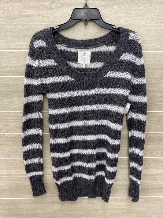 AERIE Gray Junior Size XS Sweater