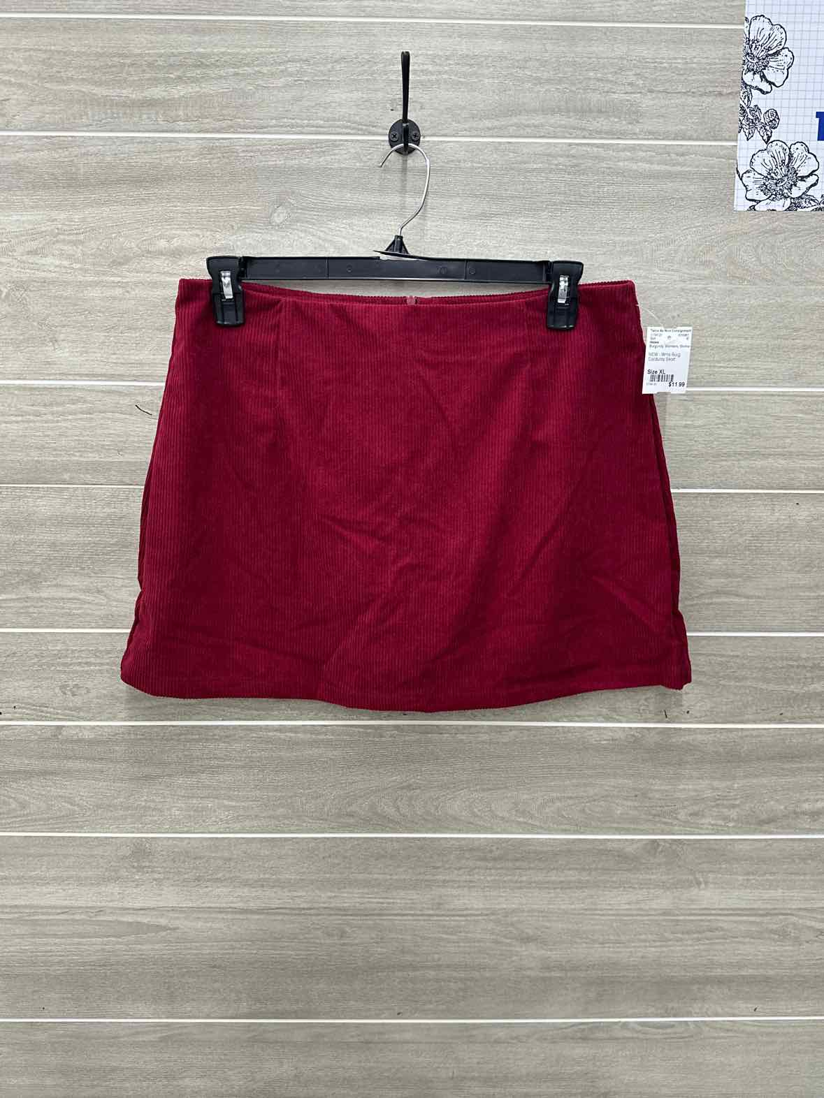 Halara Size XL Burgundy Womens Skirt