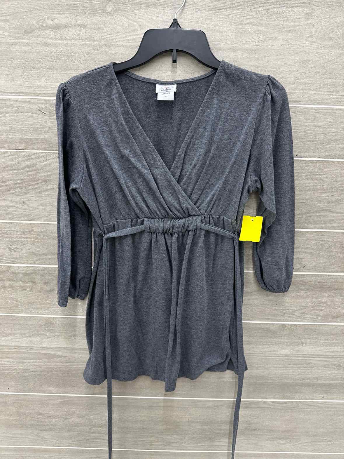 Oh Baby Size M Gray Maternity Shirt