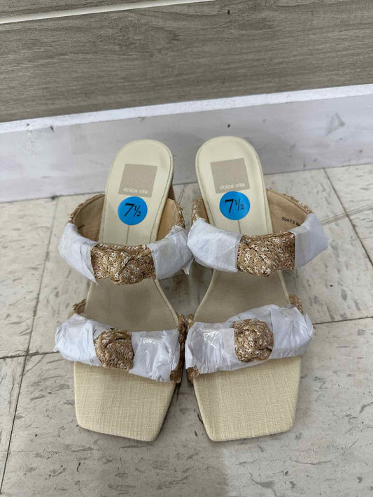 7.5 Dolce Vita Tan Womens Women Size 7.5 Sandals