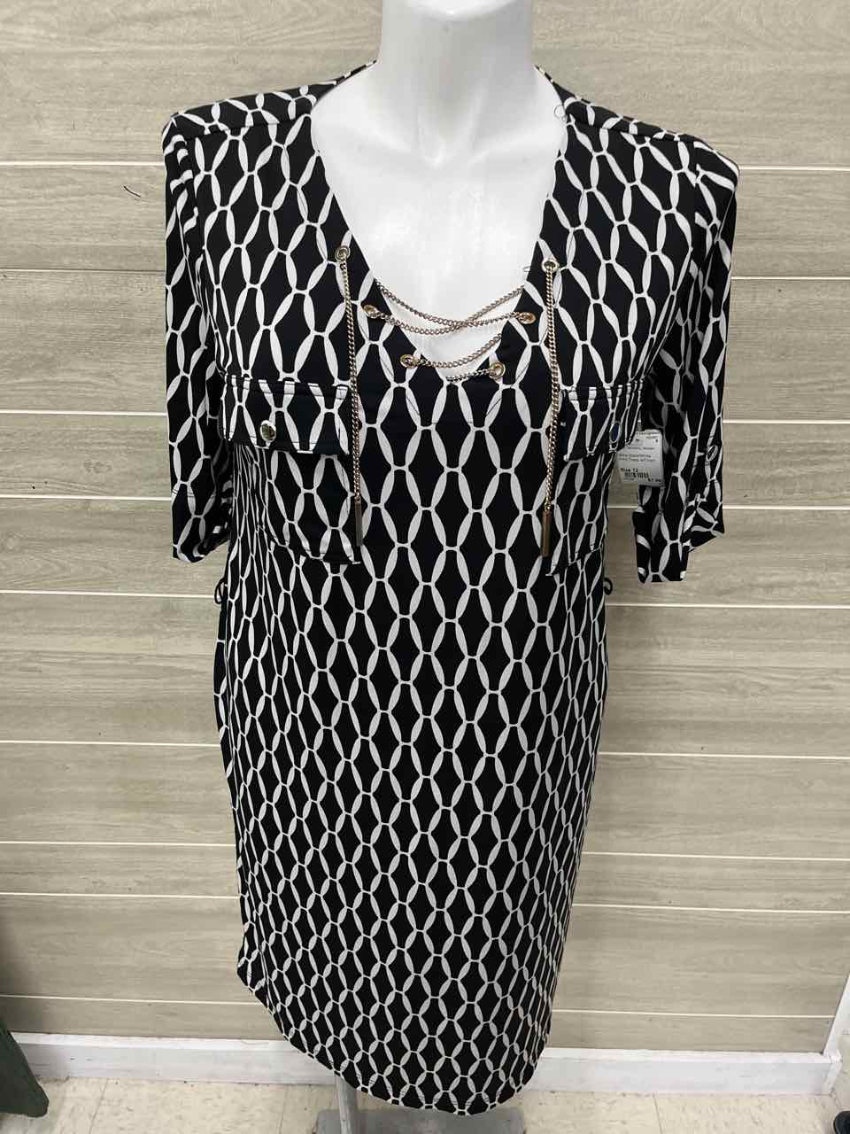 Roz & Ali Size 12 Black Womens Dress