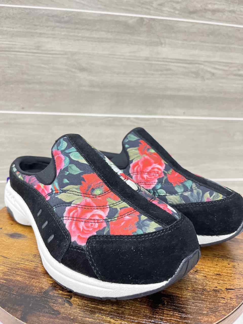 Easy Spirit US Shoe Size 7.5WW Black Womens Shoes/Footwear