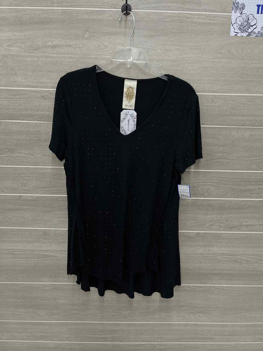 Size M Black Womens Shirt