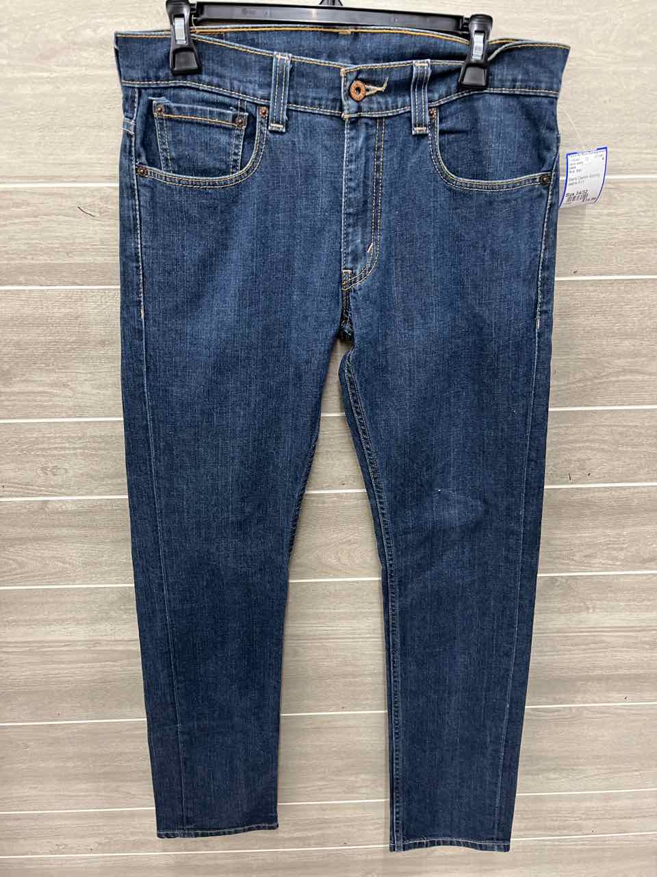 Levis Size 34/32 Men Mens Jeans
