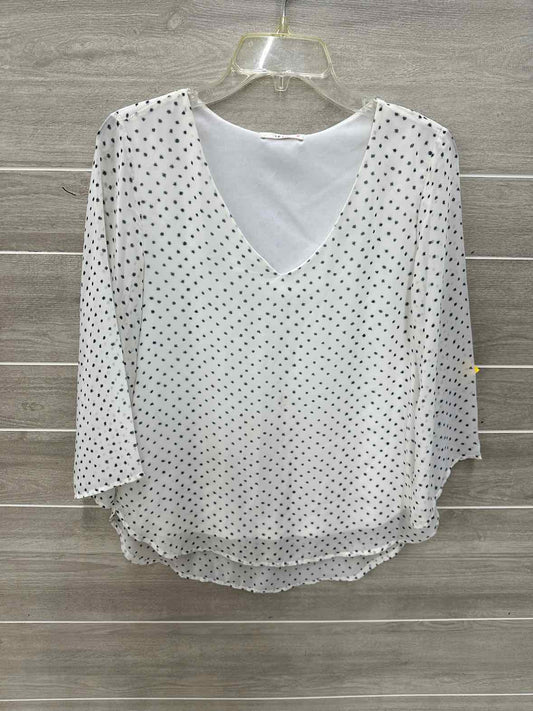 Le Lis Cream Womens Women Size M Shirt