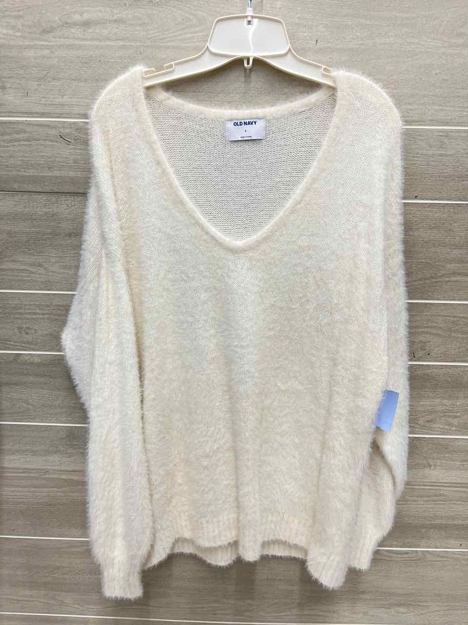Old Navy Size S/M Cream Womens Sweater