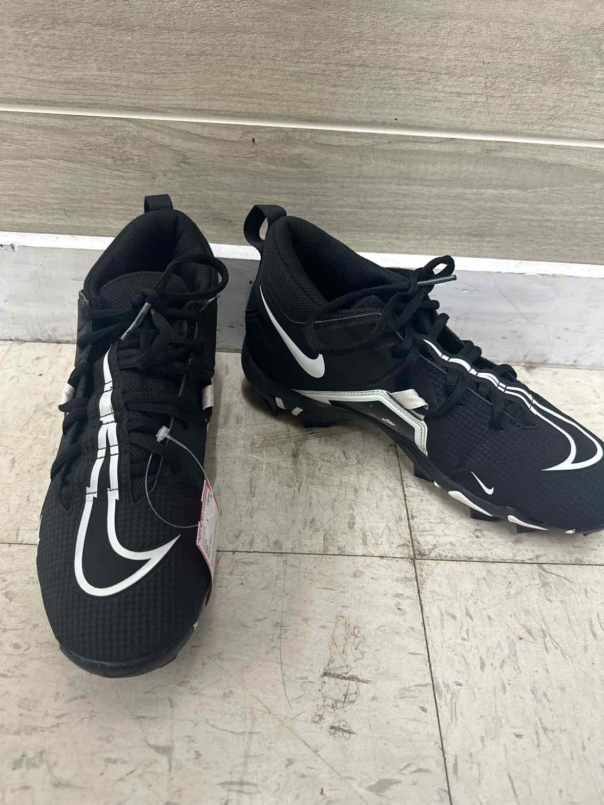 Nike US Shoe Size 7.5 Men Shoes