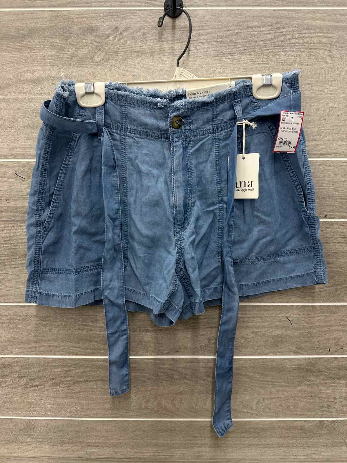 ANA Size 10 Blue Womens Shorts