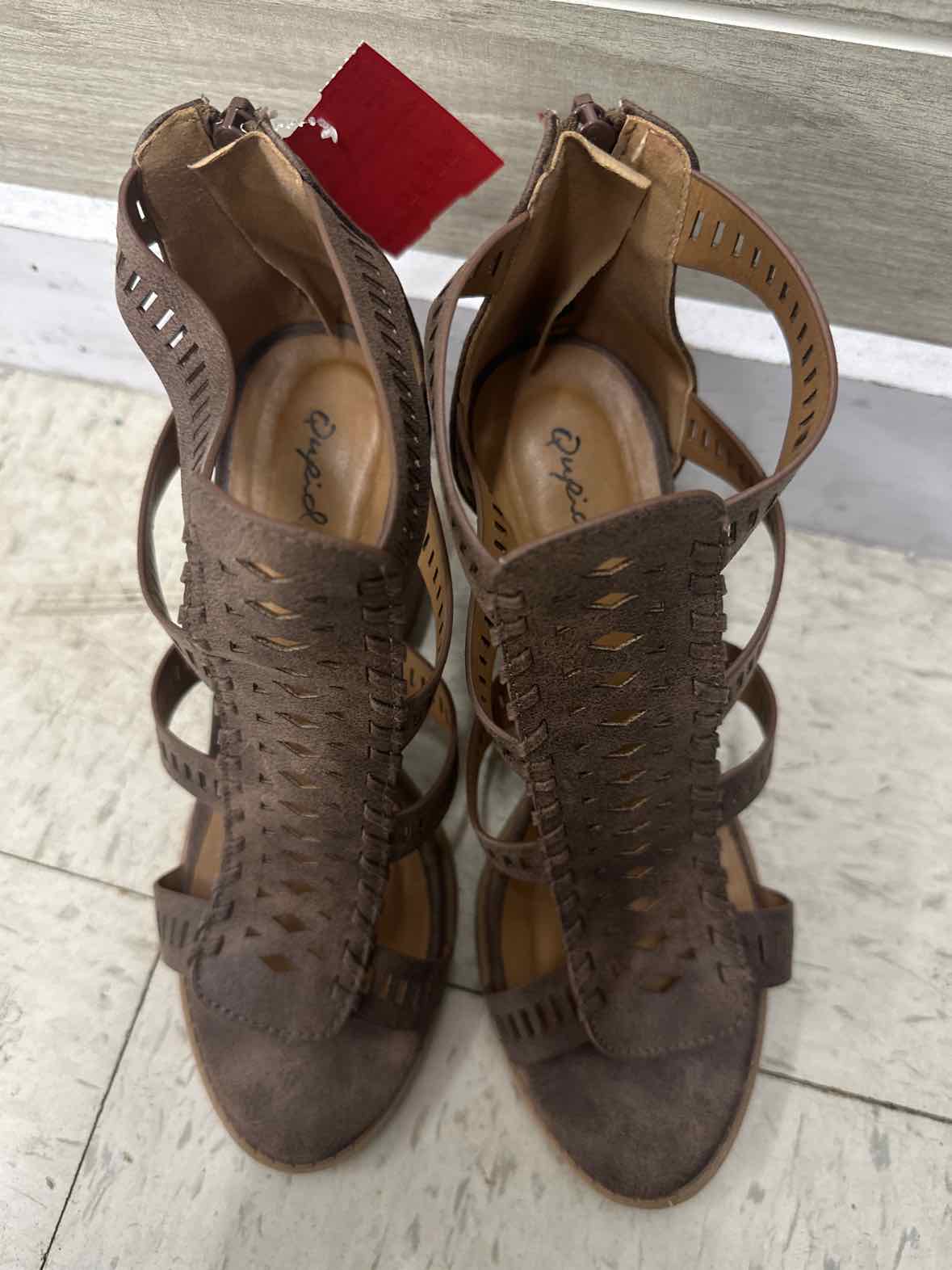 Qupid US Shoe Size 9 Brown Womens Sandals