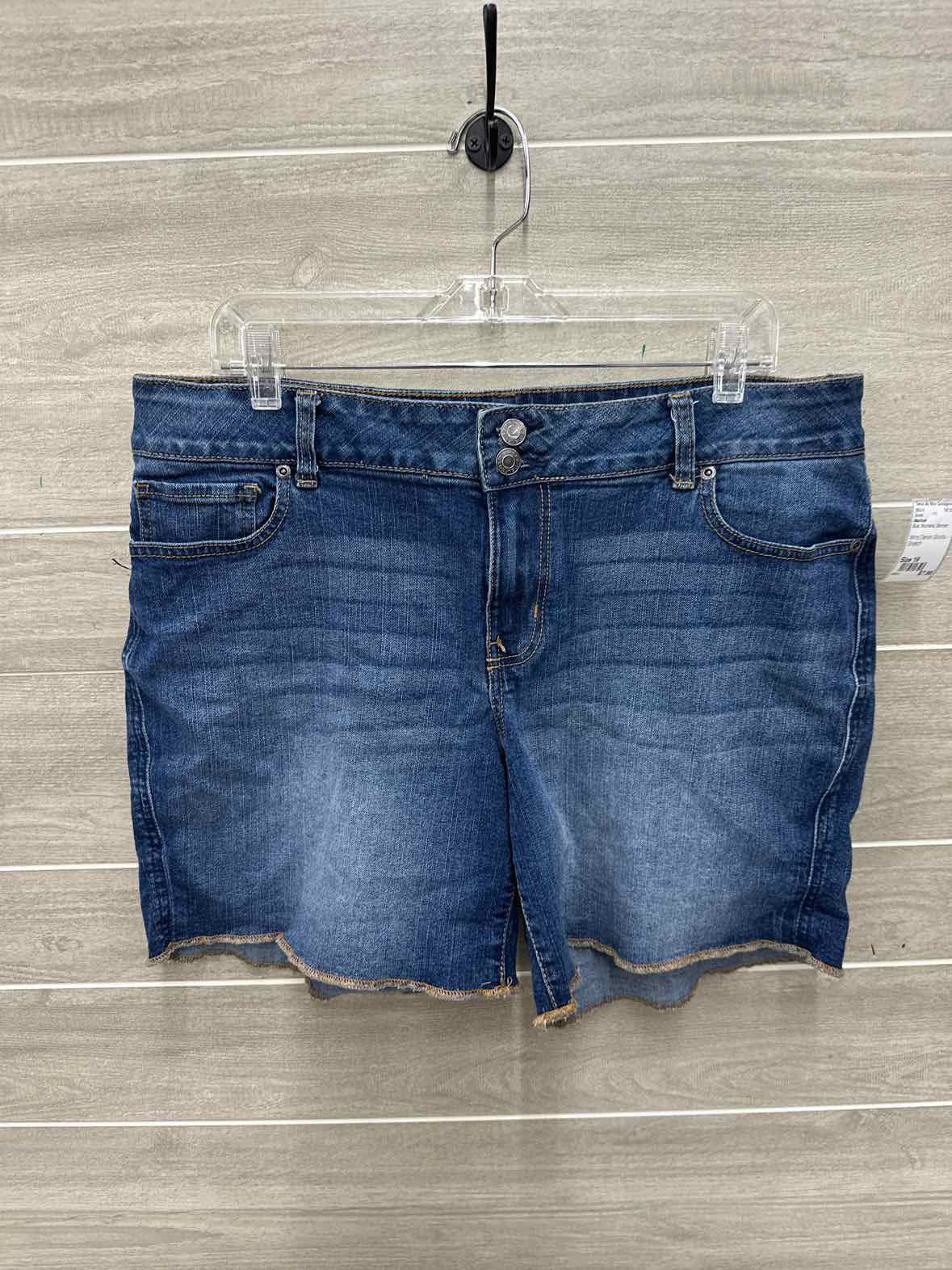 Maurices Size 16 Blue Womens Shorts
