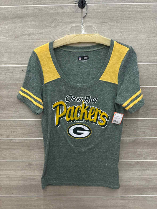NFL Size M Green Womens Shirt