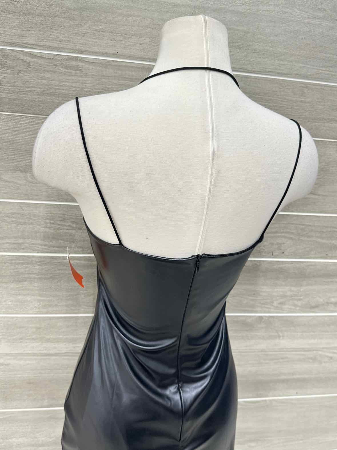 Black Womens Women Size 4/6 Dress