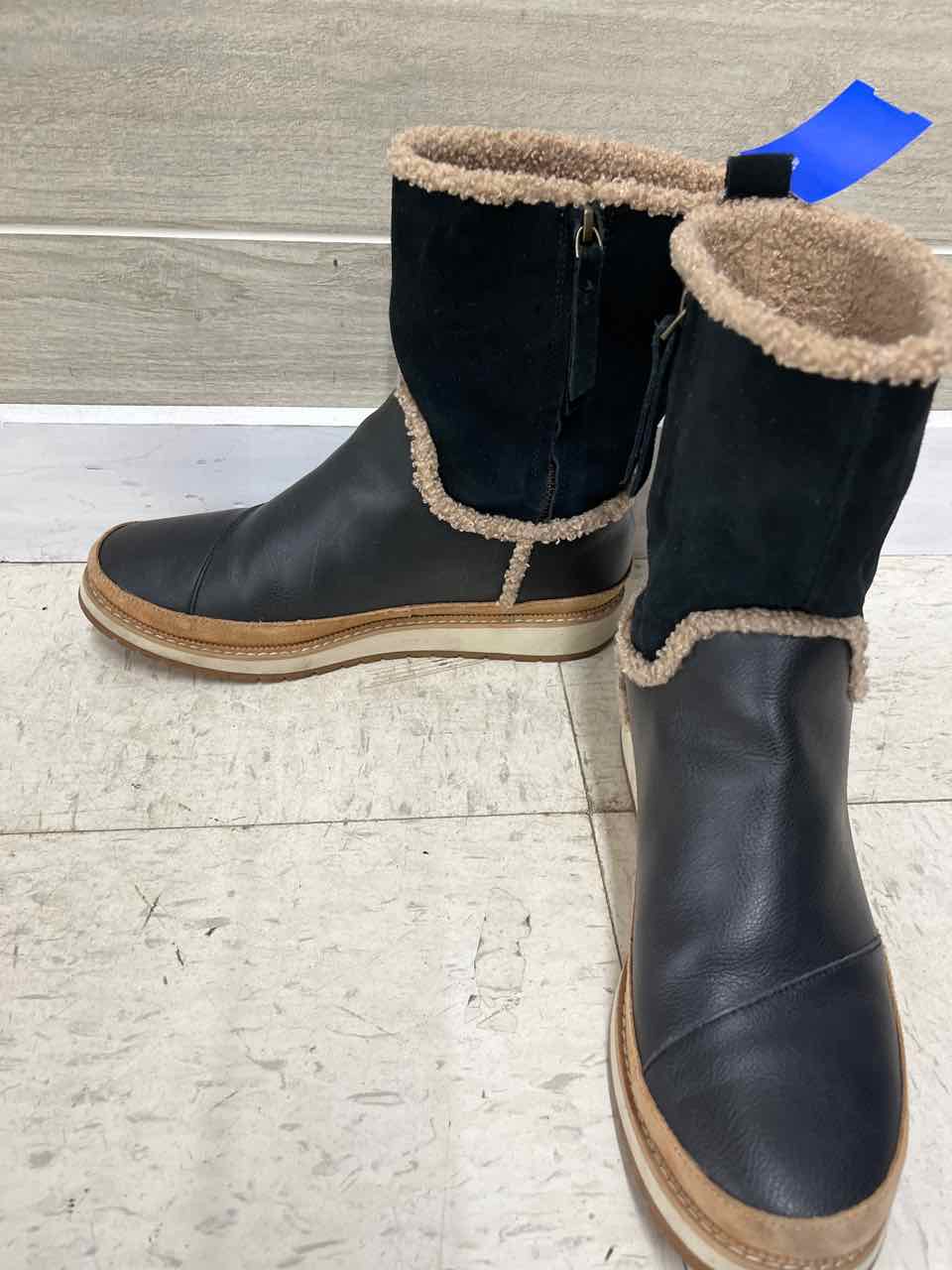 TOMS US Shoe Size 9 Black Womens Boots