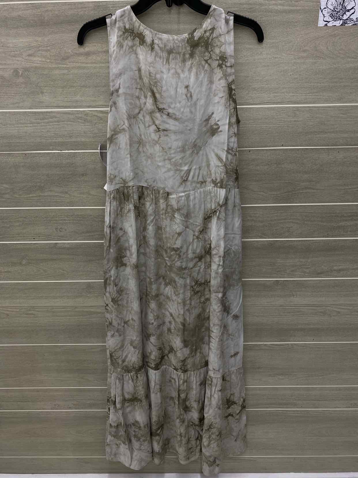 Tribal Taupe Womens Size 4/6 Dress