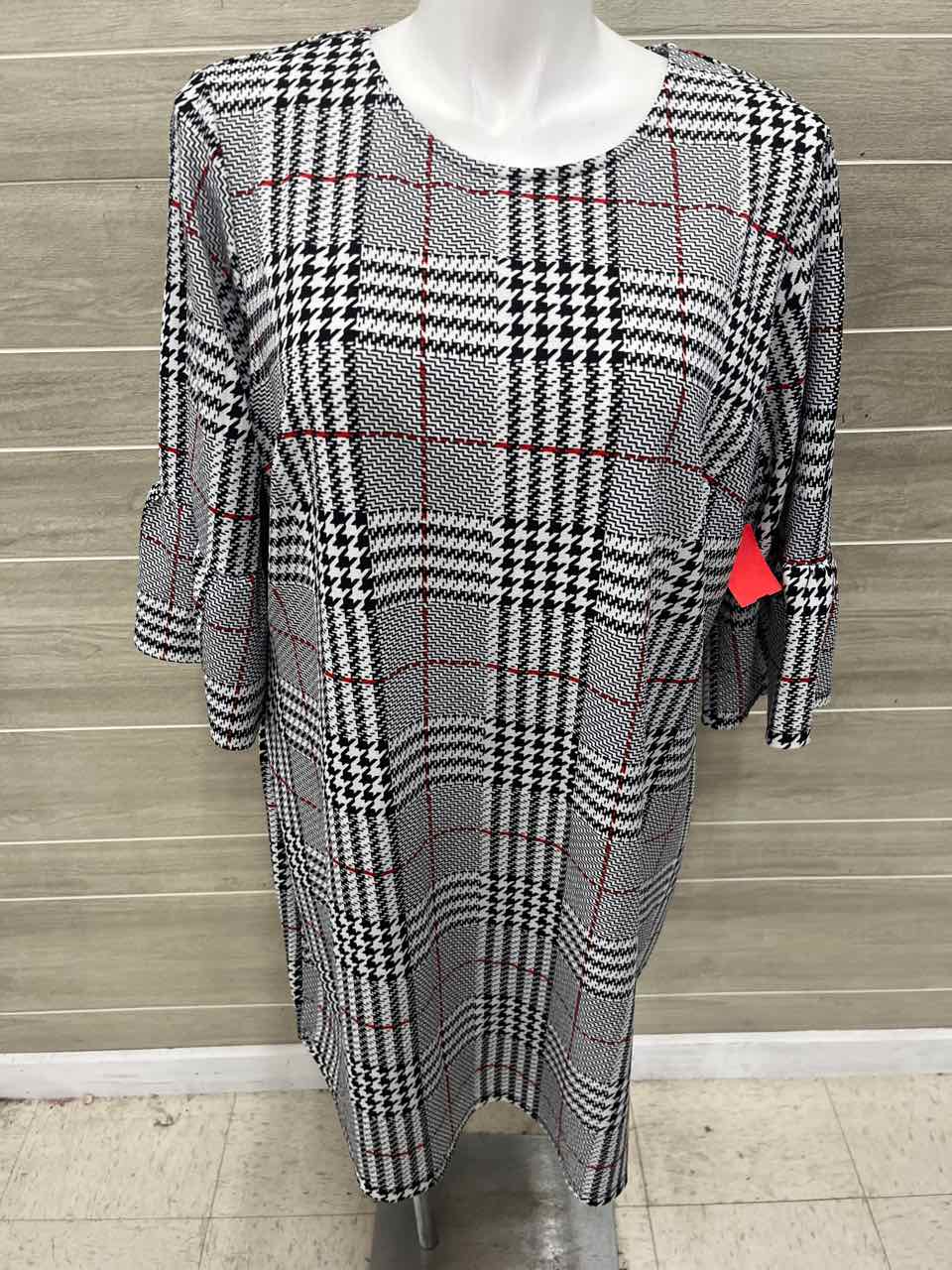 Size 3X Black Plus Dress