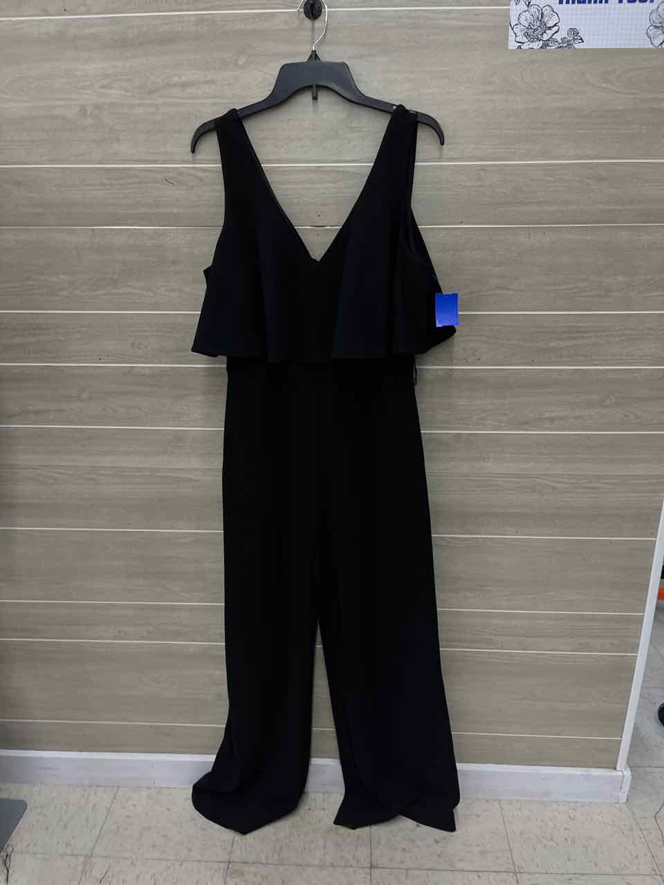 Badgley Mischka Size 10 Black Womens Jumper