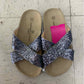 Adrienne Vittadini Girls Size 10 Shoes/Boots