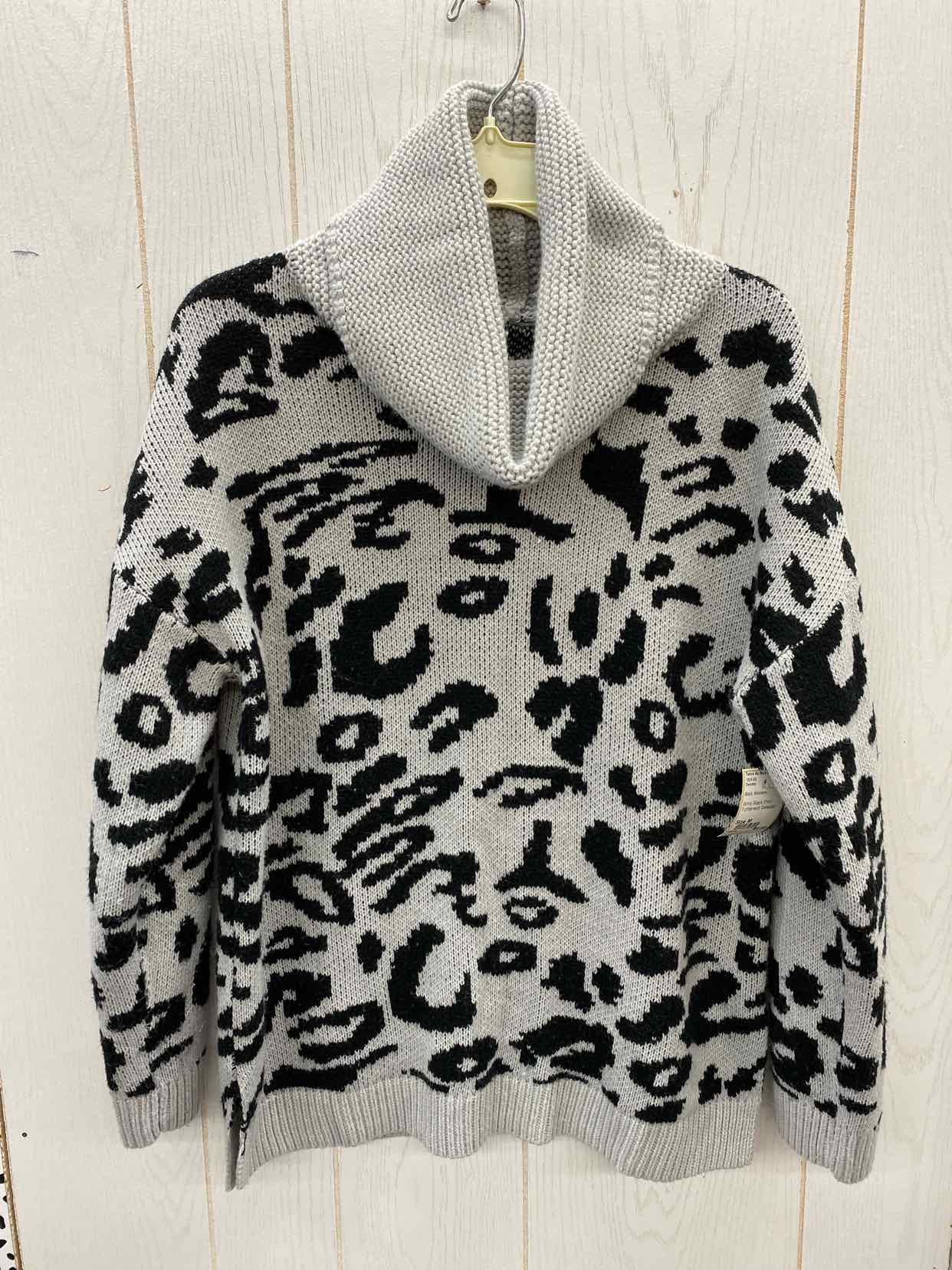 Black Womens Size M Sweater